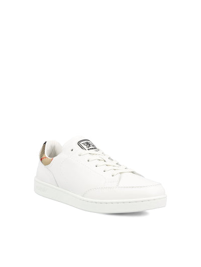 Sneakers realizzate in pelle. 8118865 C4579 BURBERRY