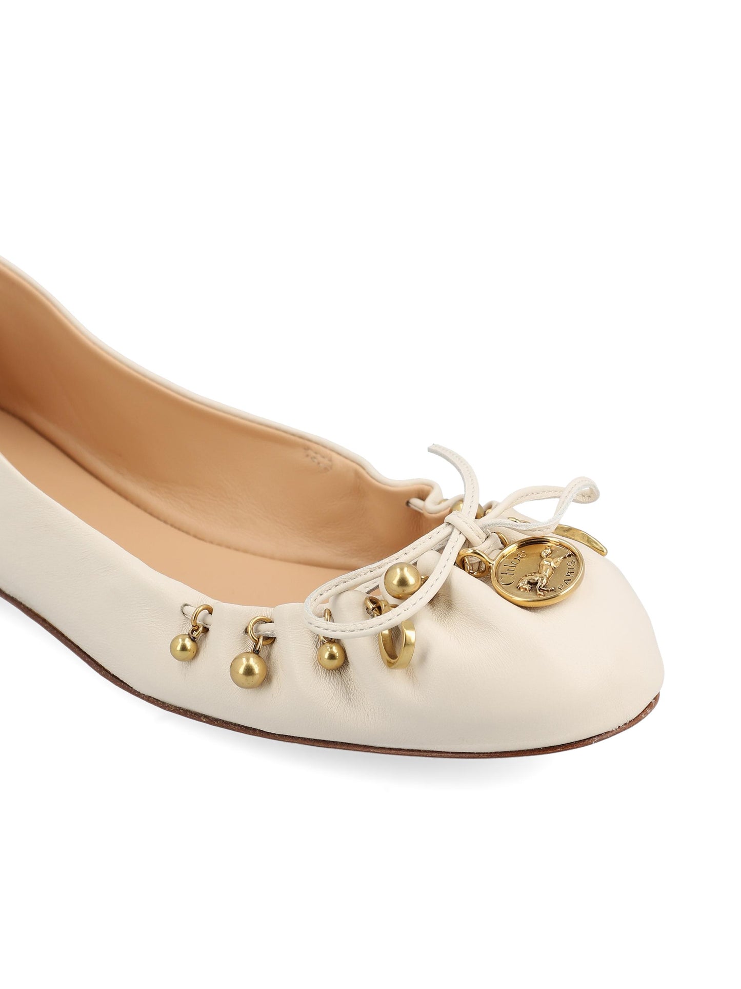 Ballerine realizzate in pelle di agnello. CH25A11TRI 122 CHLOE'