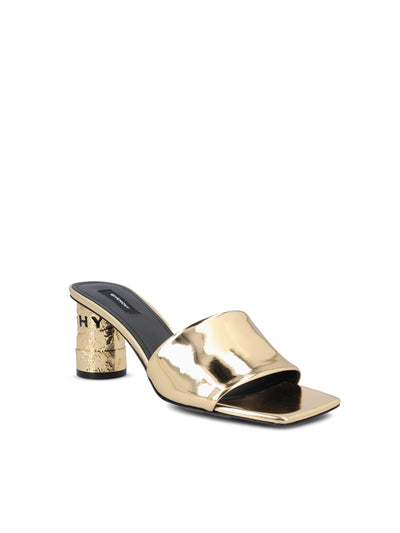 Mule realizzate in pelle di vitello. BE30AGE2DD 715 GIVENCHY