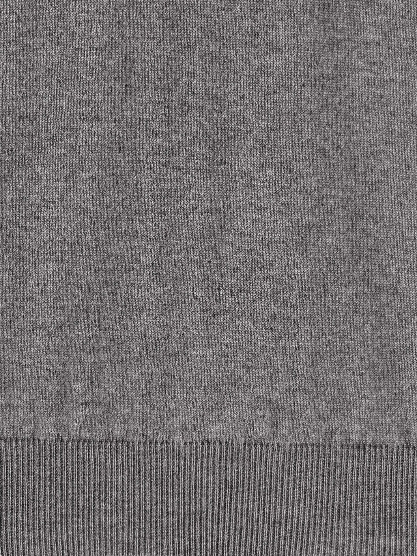 Maglione realizzato in cashmere. 3150C 1005 ALPHA STUDIO