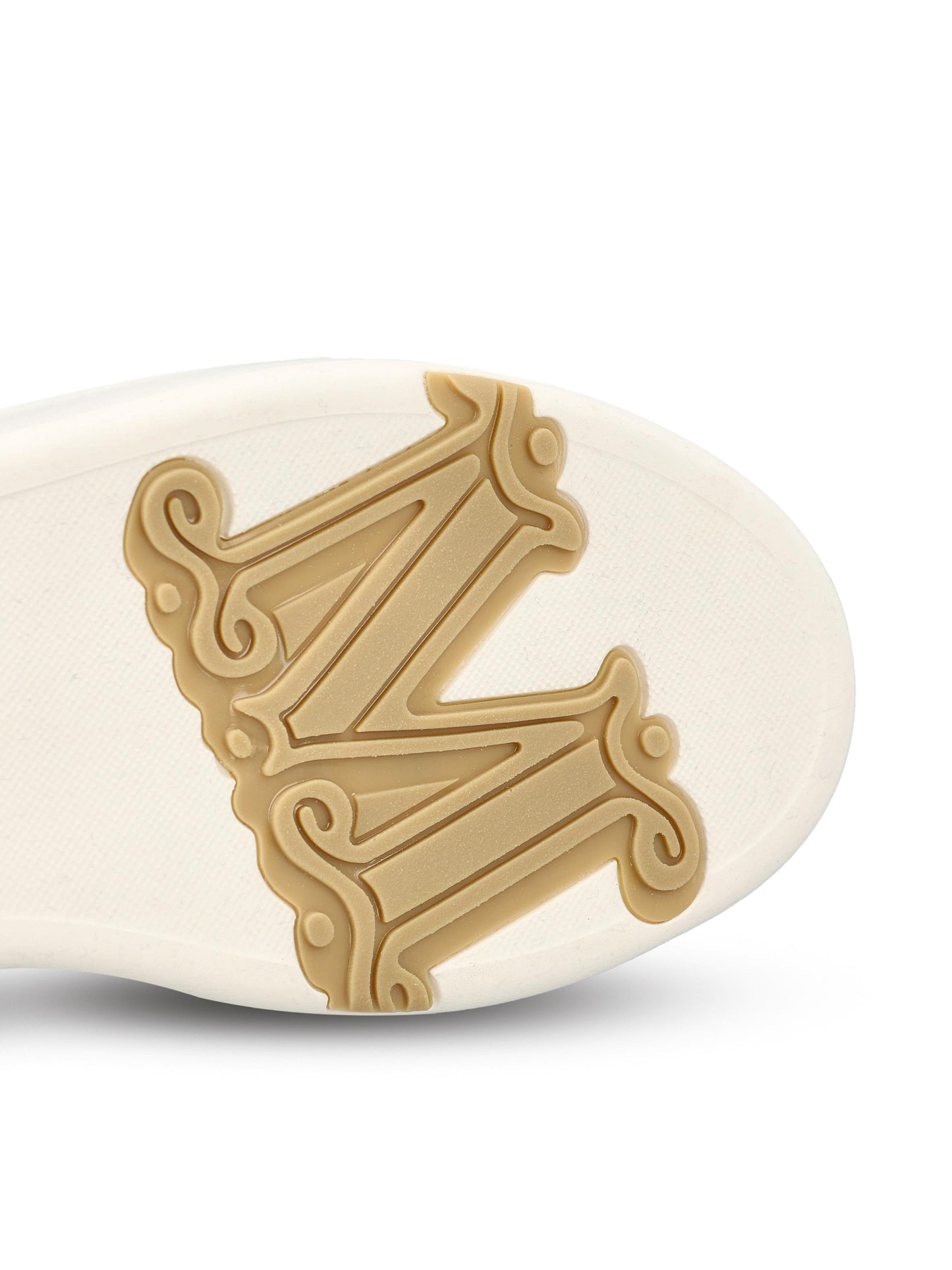 Sneakers realizzate in cammello. 2524766012600 001 MAX MARA