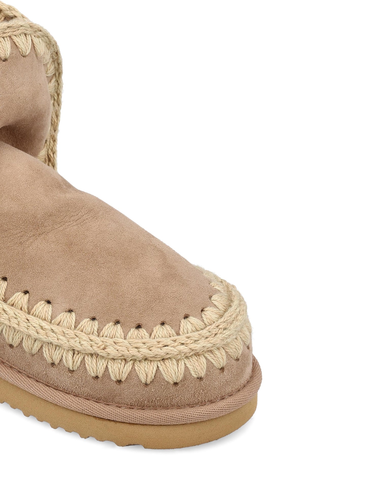 Stivali realizzati in camoscio. FW101050A CAM MOU