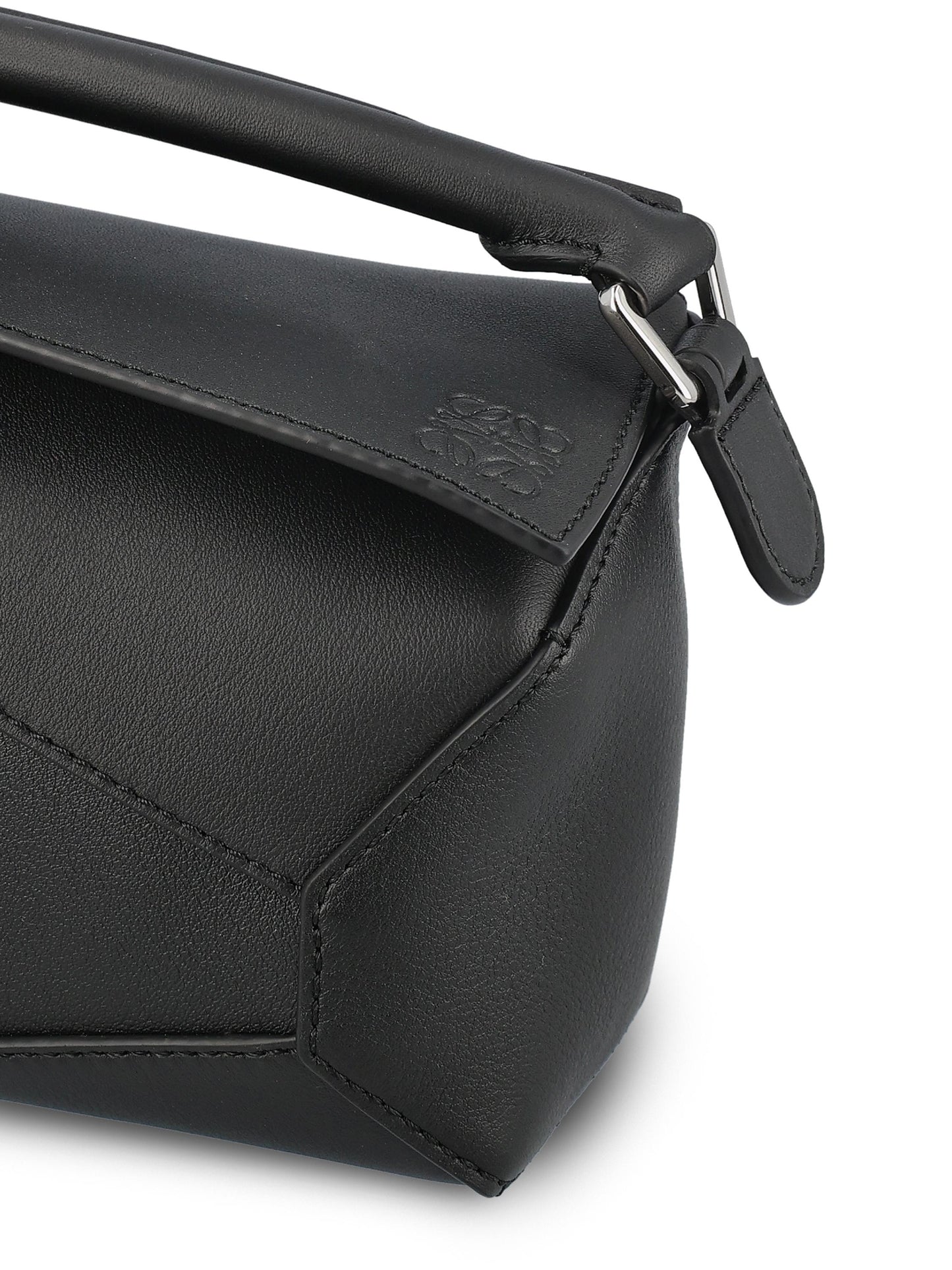 Borsa realizzata in pelle. A510P88X26 1100 LOEWE