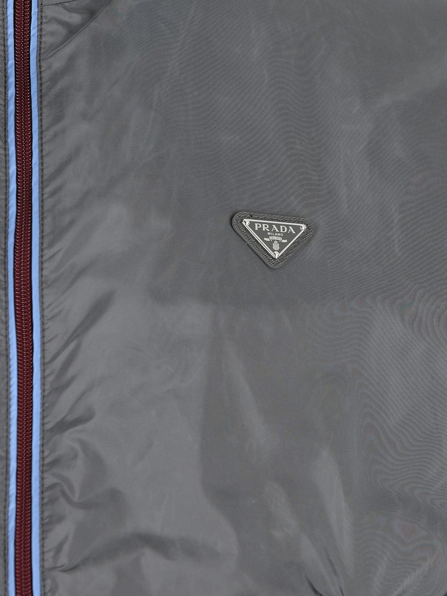 Giacca realizzata in poliammide riciclata. SGD130 1WQ9F0V18 PRADA