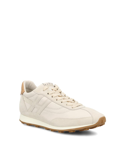 Sneakers realizzate in pelle scamosciata. HXW6990GA22UIT 0CA9 HOGAN