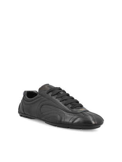 Sneakers realizzate in pelle anticata. 4E1165 EFXF0002 PRADA