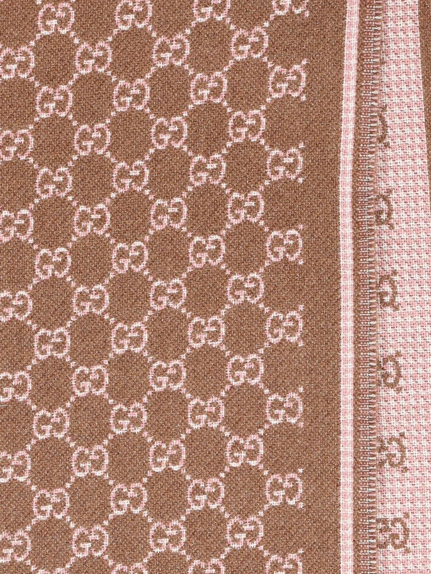 Sciarpa realizzata in lana. 839035 3GAMQ2572 GUCCI