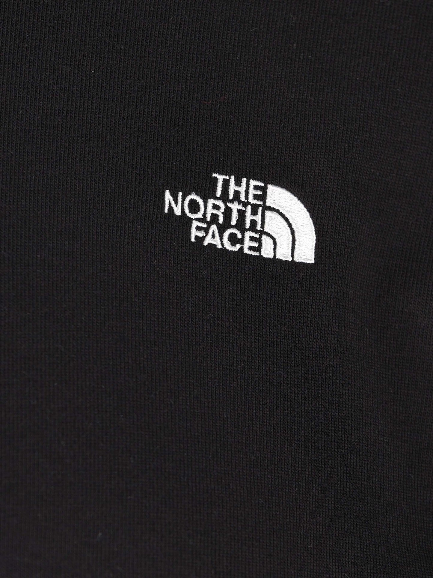 T-Shirt realizzata in cotone. NF0A8EVW JK31 THE NORTH FACE