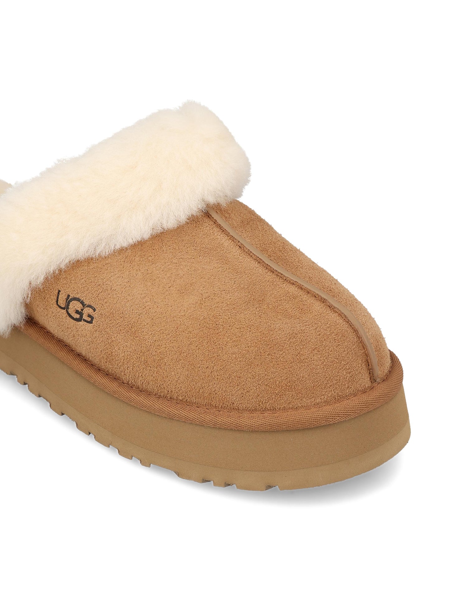 Ciabatta in camoscio. 1122550 CHE UGG