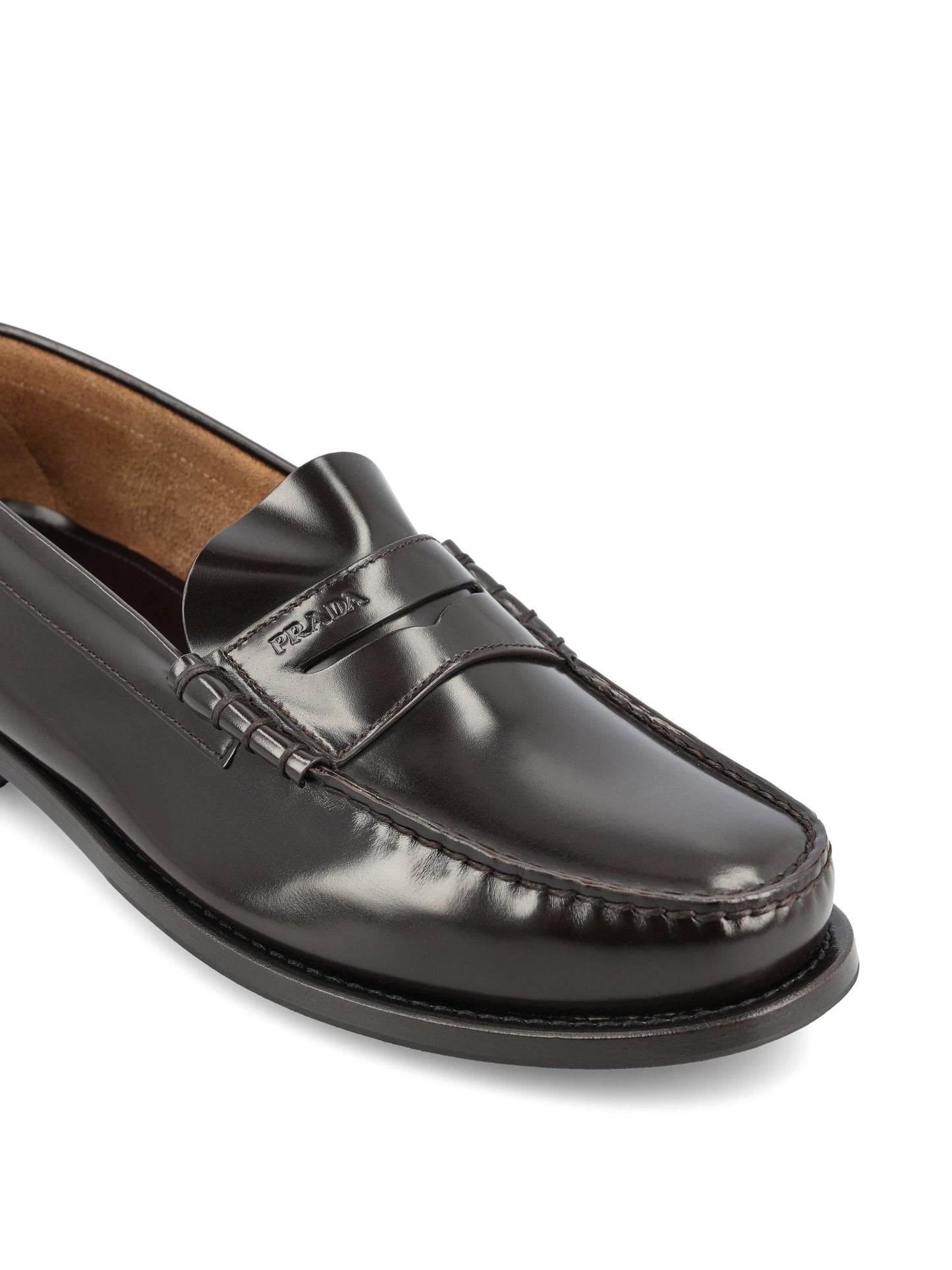 Mocassini realizzati in pelle di vitello. 2DA132 055F0192 PRADA