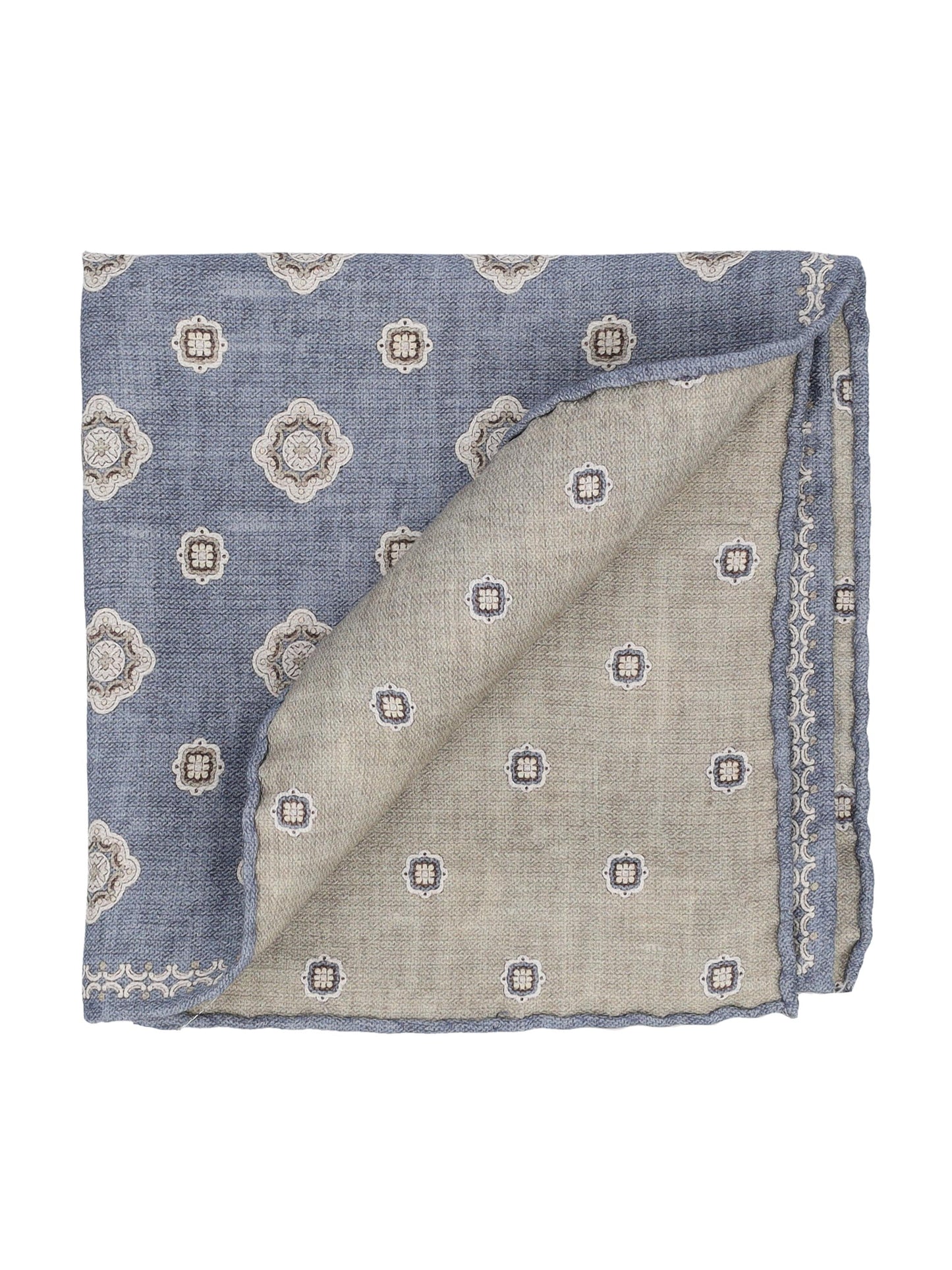 Pochette reversibile realizzata in seta. MR8950091 CLL30 BRUNELLO CUCINELLI