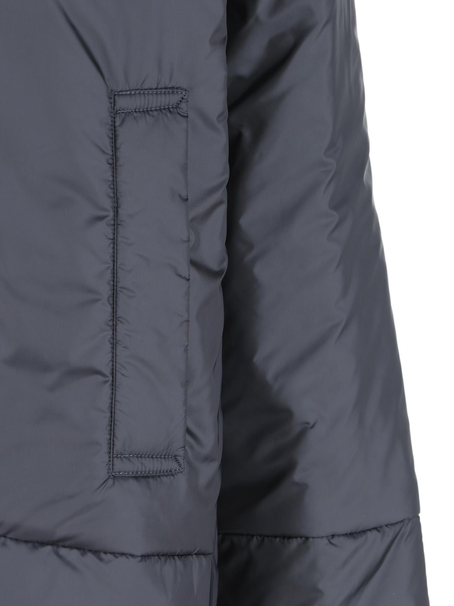 Giacca realizzata in poliestere. 2619481054600 008 MAX MARA - THE CUBE