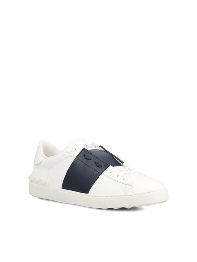 Sneakers realizzate in pelle. 7Y2S0830BLU M15 VALENTINO GARAVANI