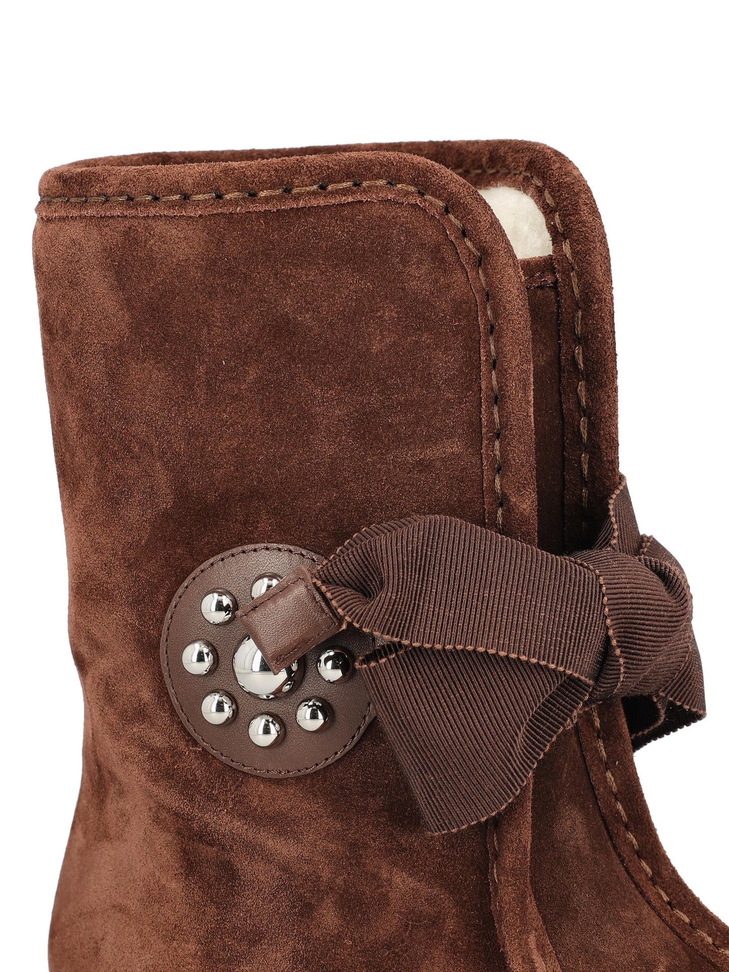 Stivali realizzati in pelle scamosciata. 7W2S0MM7JEG DKB VALENTINO GARAVANI
