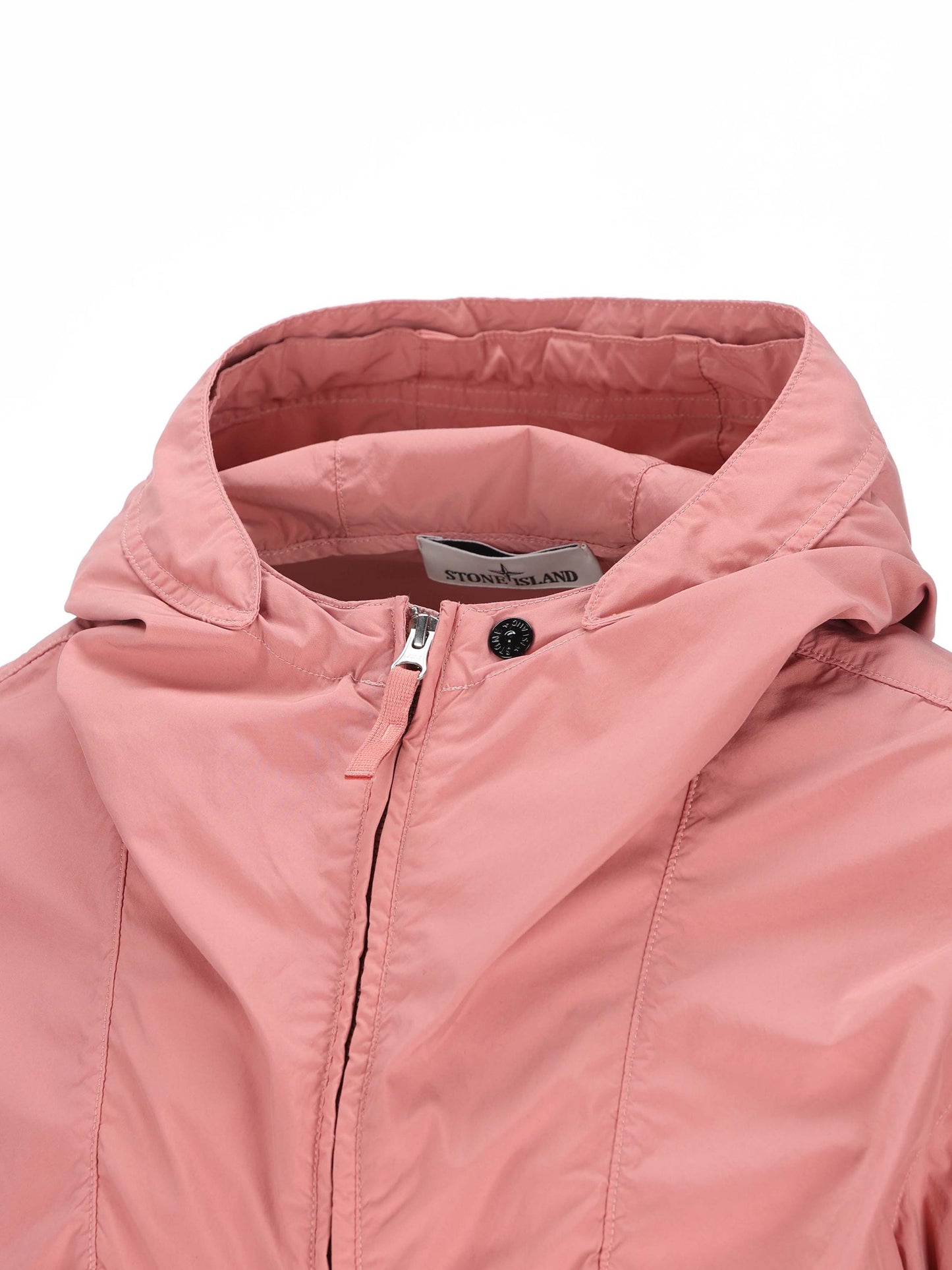 Giacca realizzata in poliestere. 4100052 S0042V008G STONE ISLAND