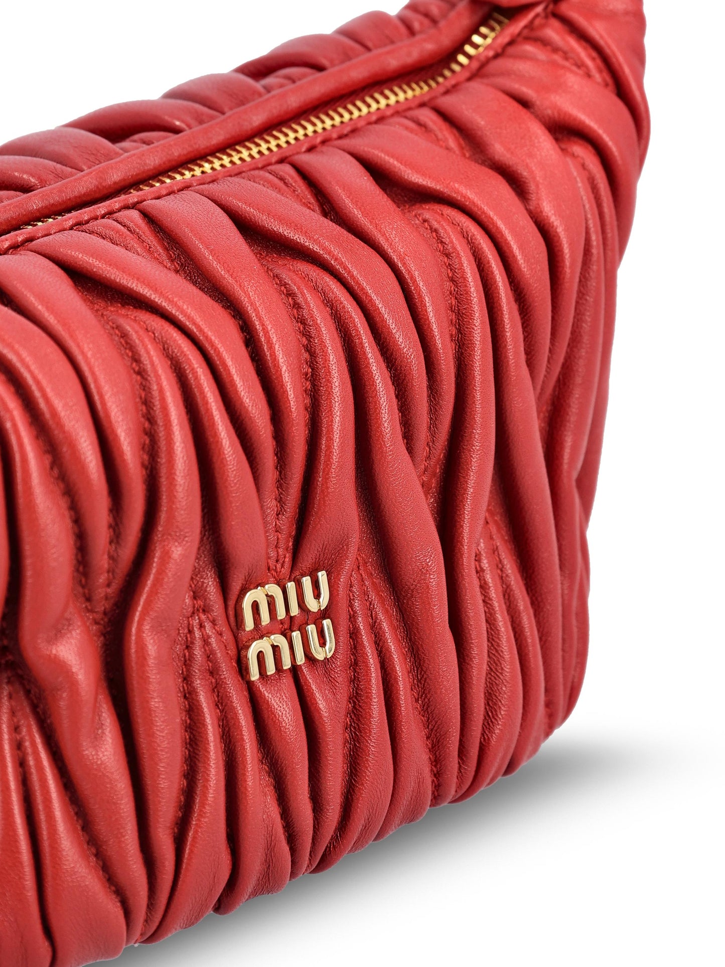 Pouch realizzata in pelle di agnello. 5BP100 AN88F0011 MIU MIU