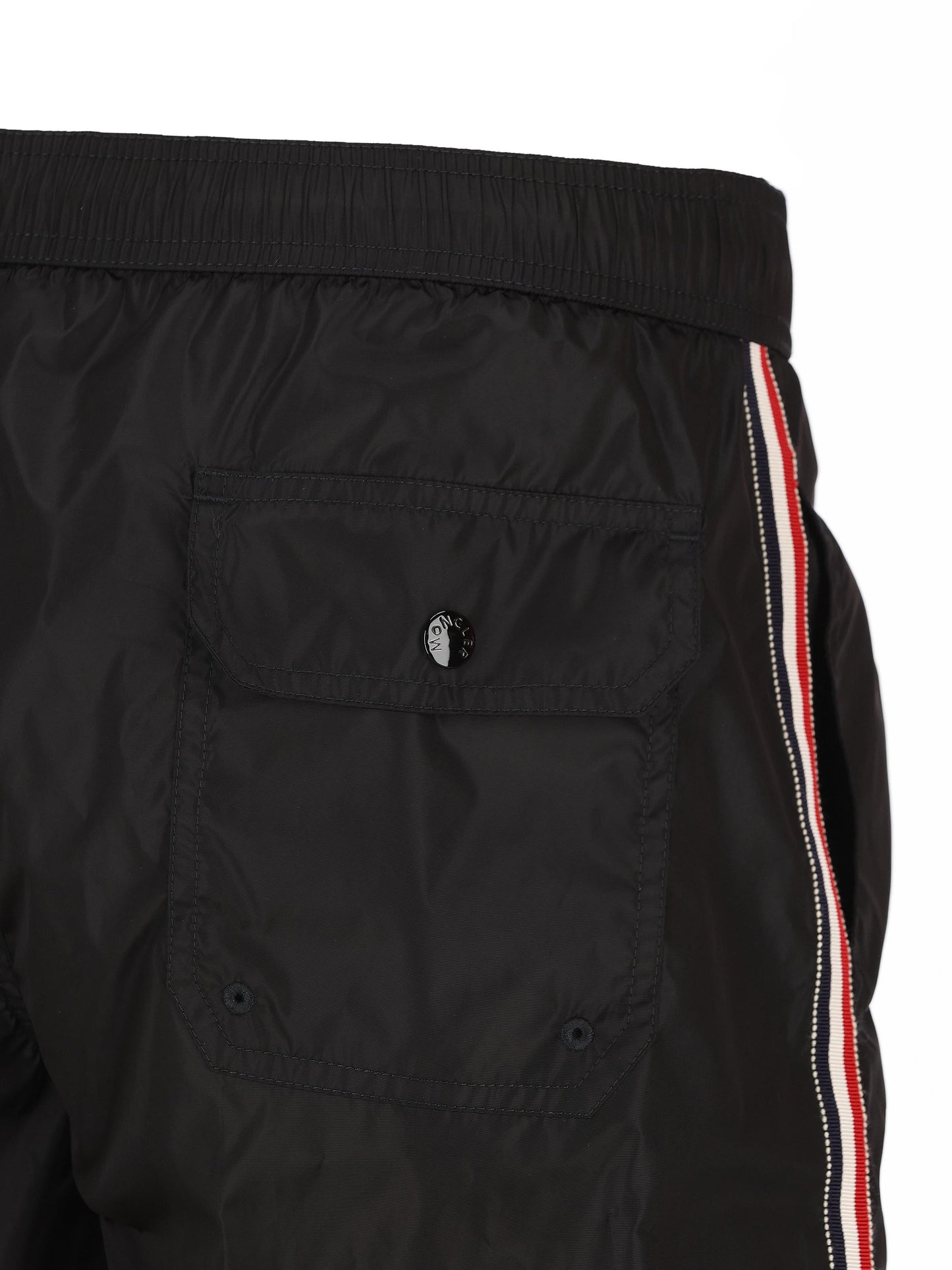 Shorts realizzati in poliammide. M2C00014 53326999 MONCLER