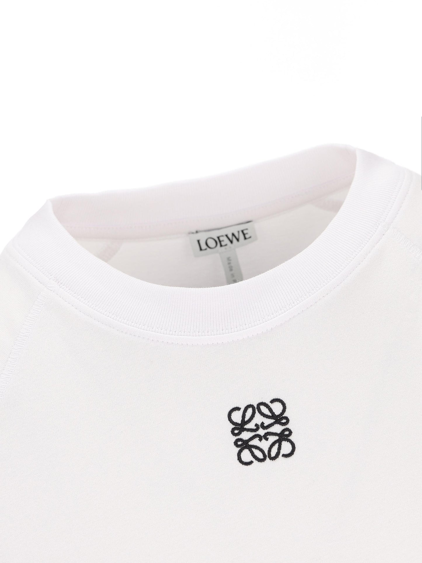 T-Shirt realizzata in cotone. S359Y22XA7 2100 LOEWE