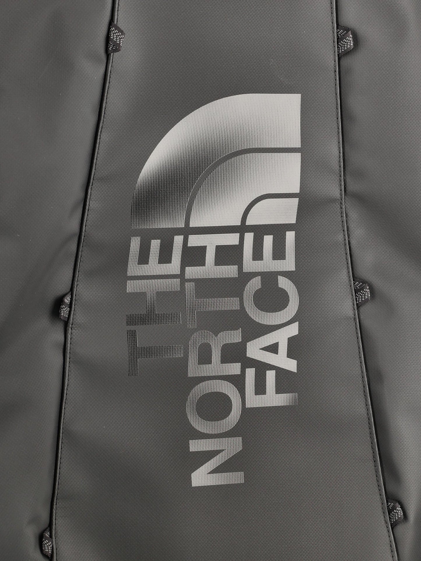 Trolley realizzato in poliestere riciclato. NF0A87GB 53R1 THE NORTH FACE