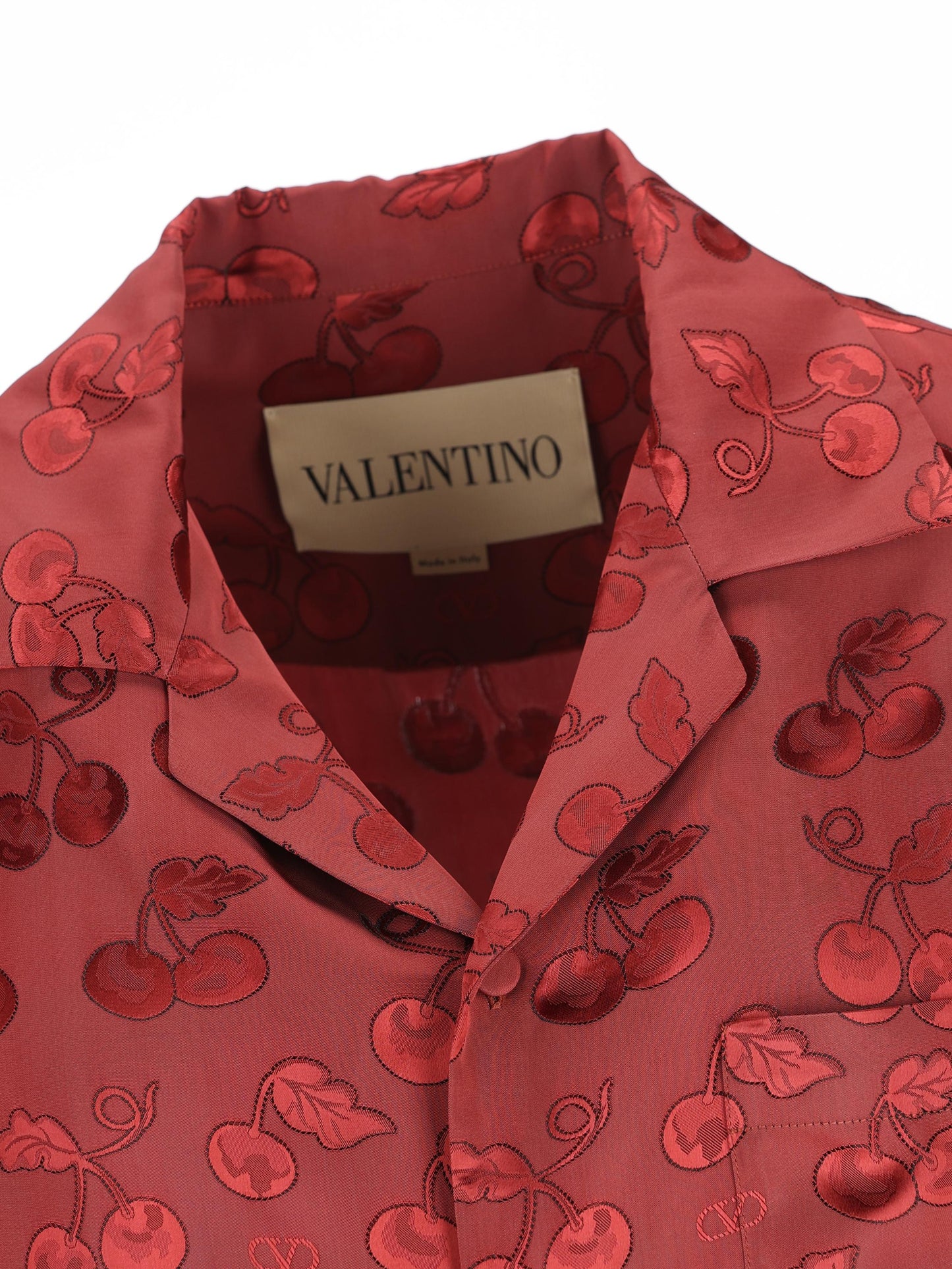 Camicia realizzata in viscosa. 8V3AAN11B8S C4X VALENTINO GARAVANI