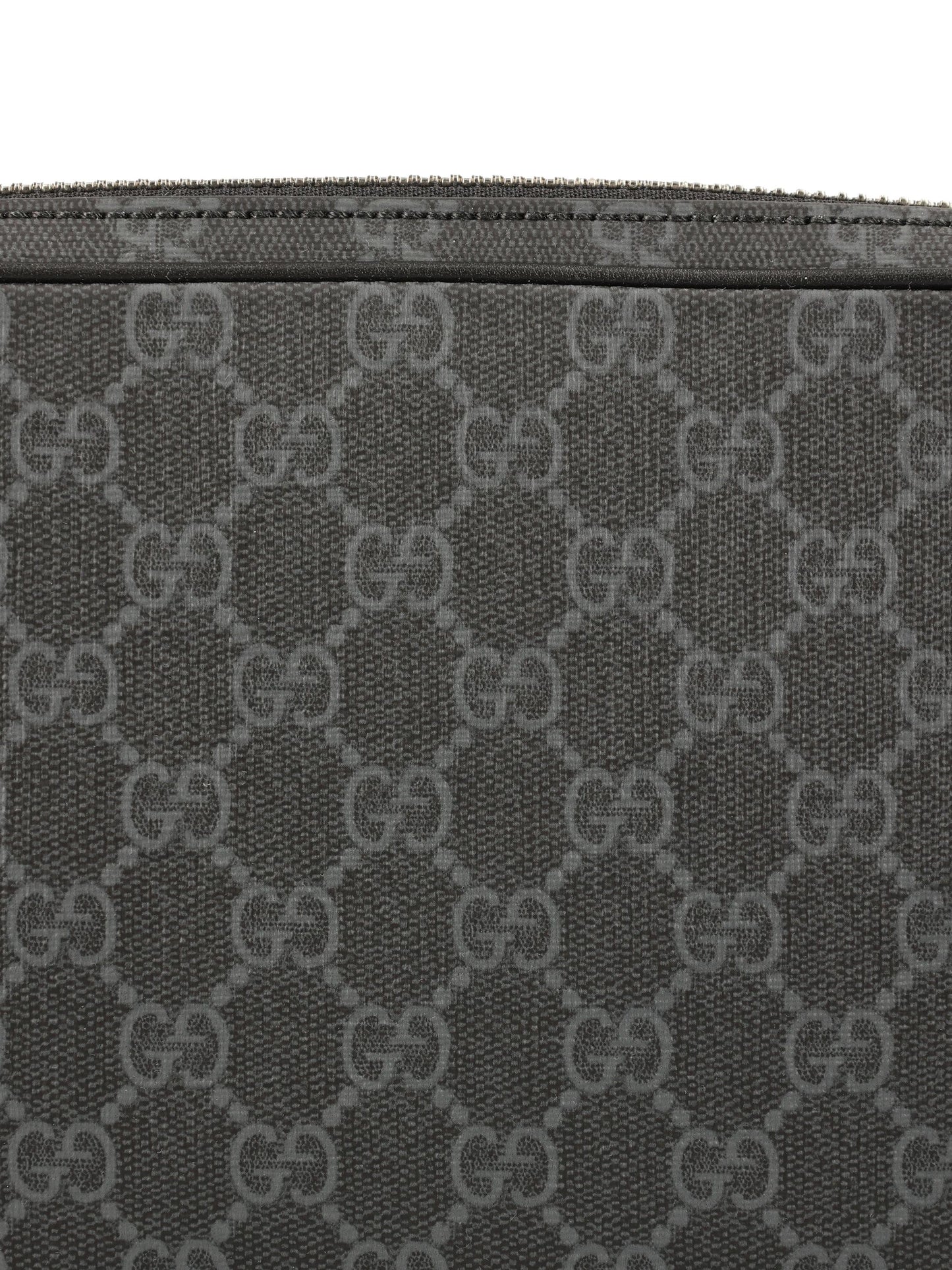 Pouch realizzata in tessuto. 792096 FADJA1042 GUCCI