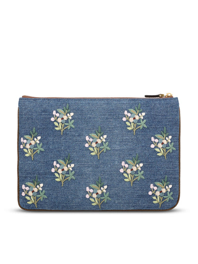 Pochette in denim. 8W0P0AK4MDU AXM VALENTINO GARAVANI