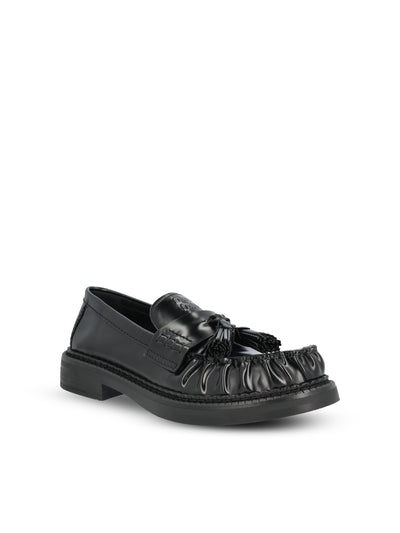 Mocassini realizzati in pelle di vitello. 5D497E 055F0002 MIU MIU