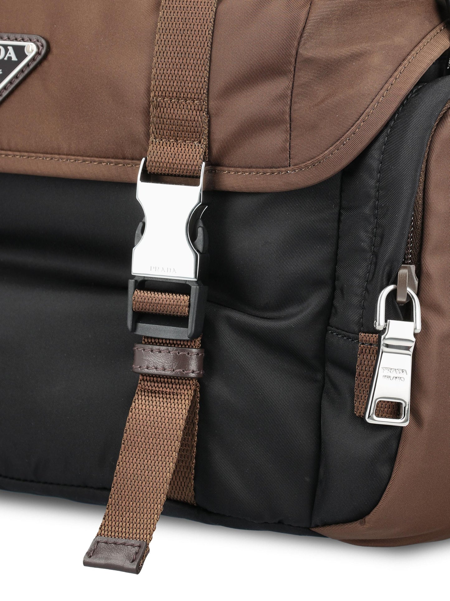 Borsa realizzata in poliammide riciclata. 2VH195 2DMGF03MQ PRADA
