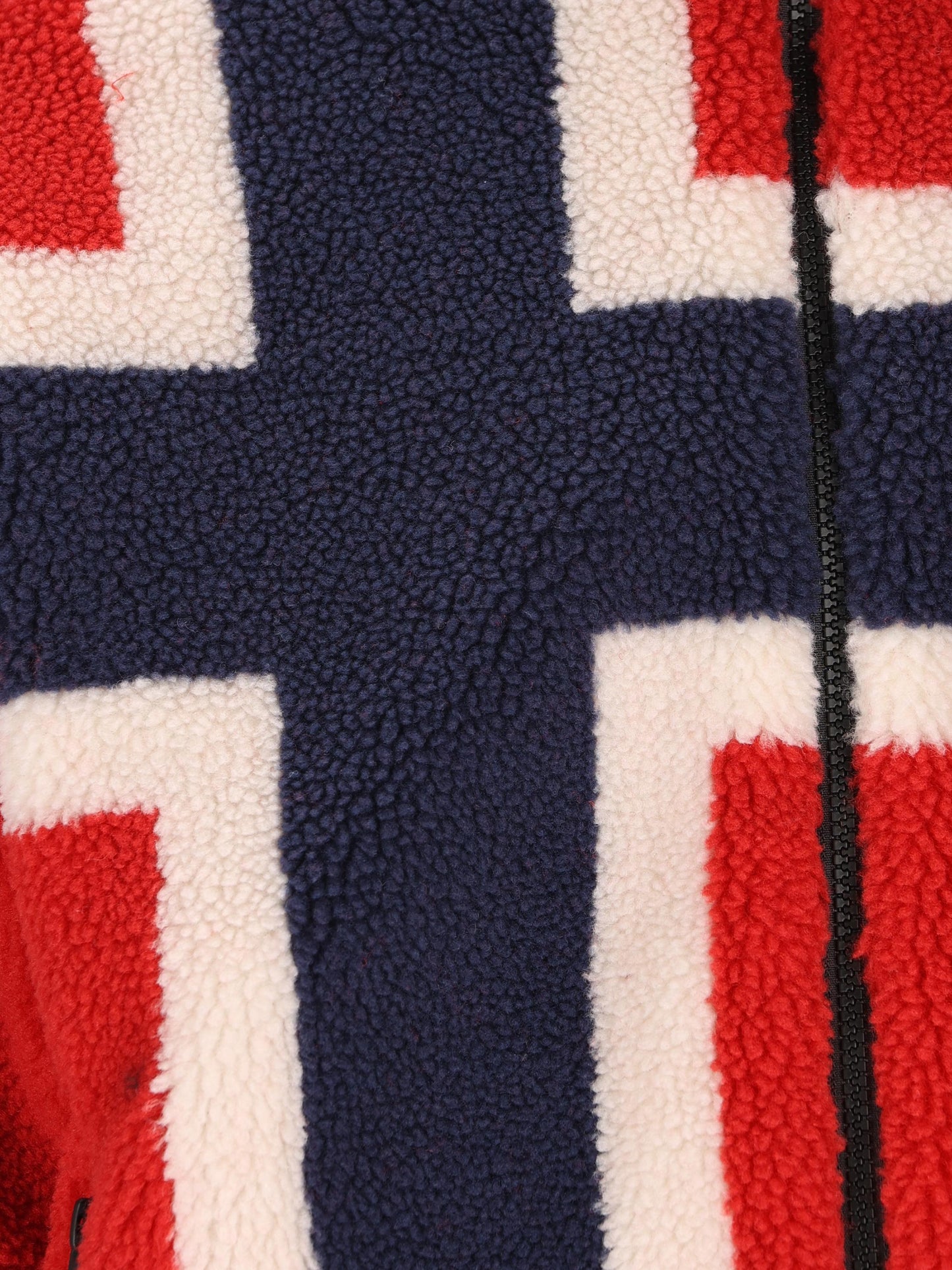 Pile realizzato in poliestere. NP0A88TCFZF1 NAPAPIJRI