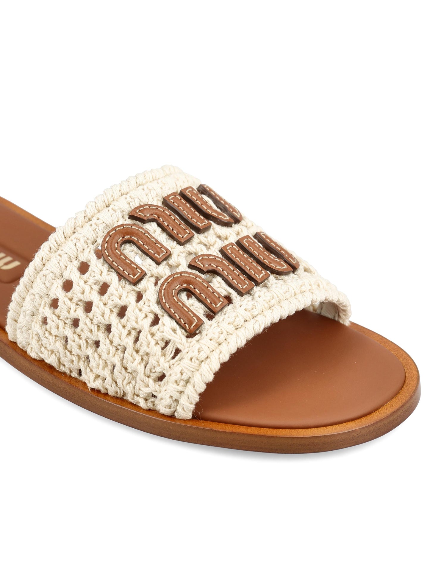 Sandalo realizzato in crochet. 5XX667 2BDFF0304 MIU MIU