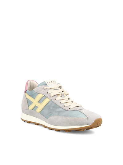 Sneakers realizzate in pelle scamosciata. HXW6990GA20V0O 0FEB HOGAN