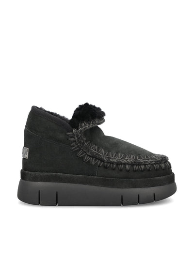 Sneakers realizzate in suede. FW751000A BKB MOU