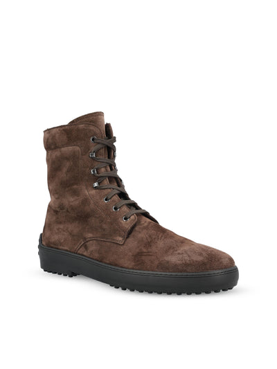 Stivaletto realizzato in pelle di vitello scamosciato. XXM84L0GK60RE0 S800 TOD'S