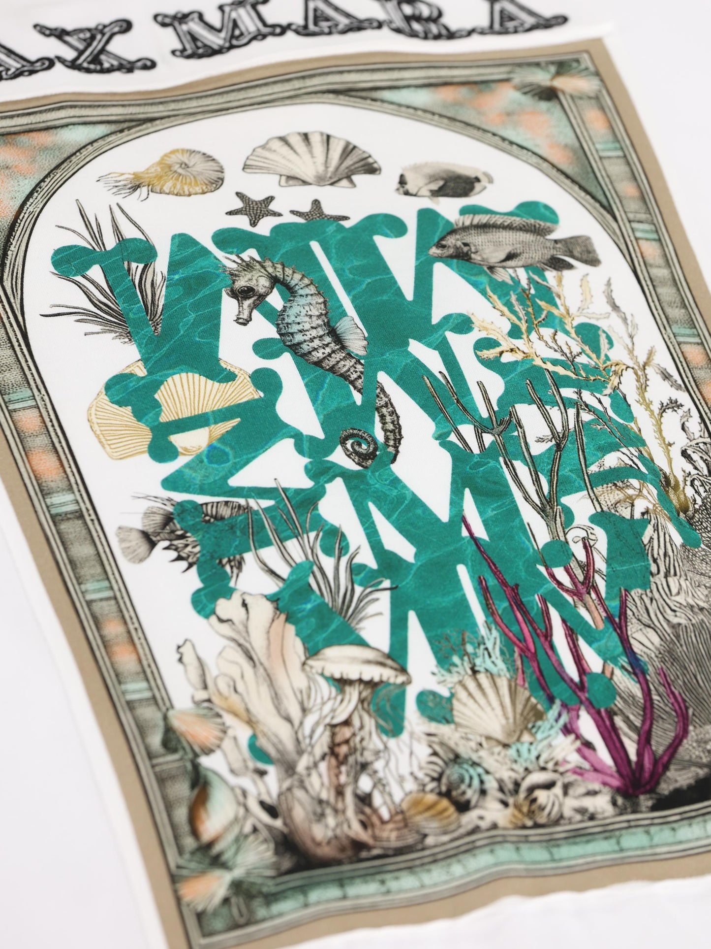 T-Shirt realizzata in cotone. 2611941062600 019 MAX MARA