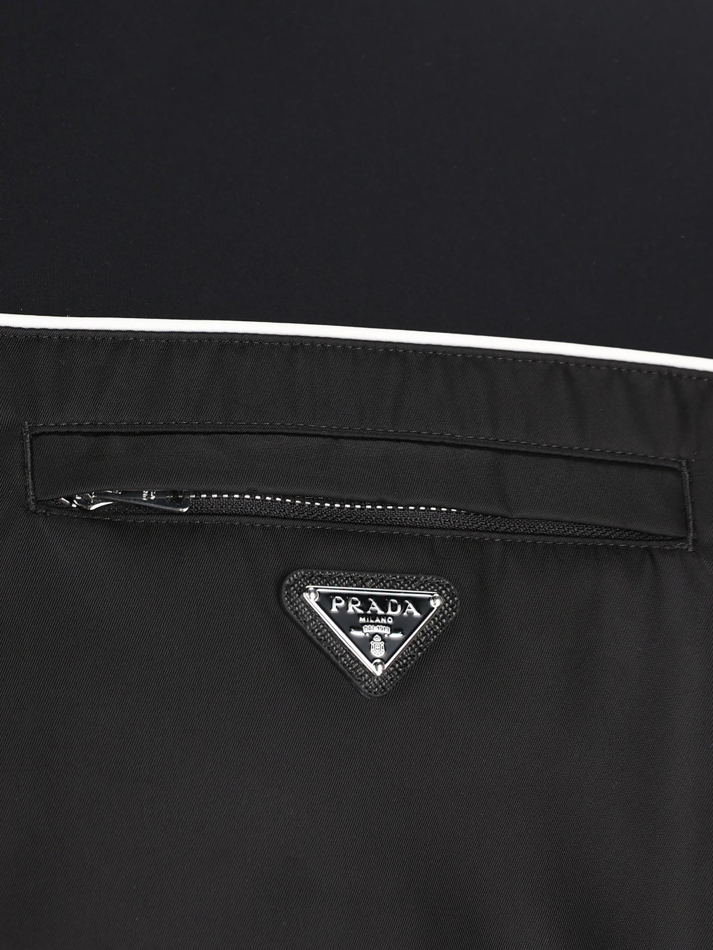 Felpa realizzata in poliammide. UJL57A 1865F0967 PRADA