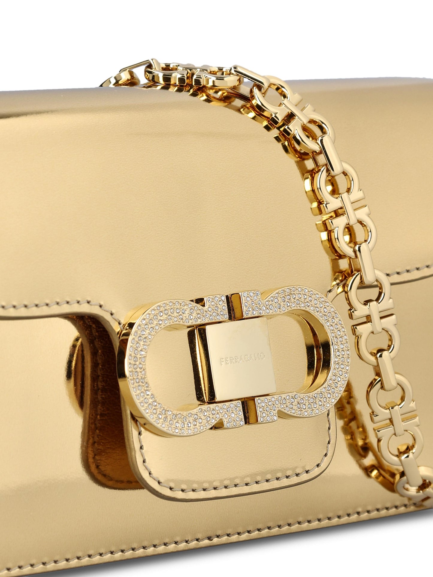 Borsa realizzata in pelle di vitello. 221049 790314003 SALVATORE FERRAGAMO