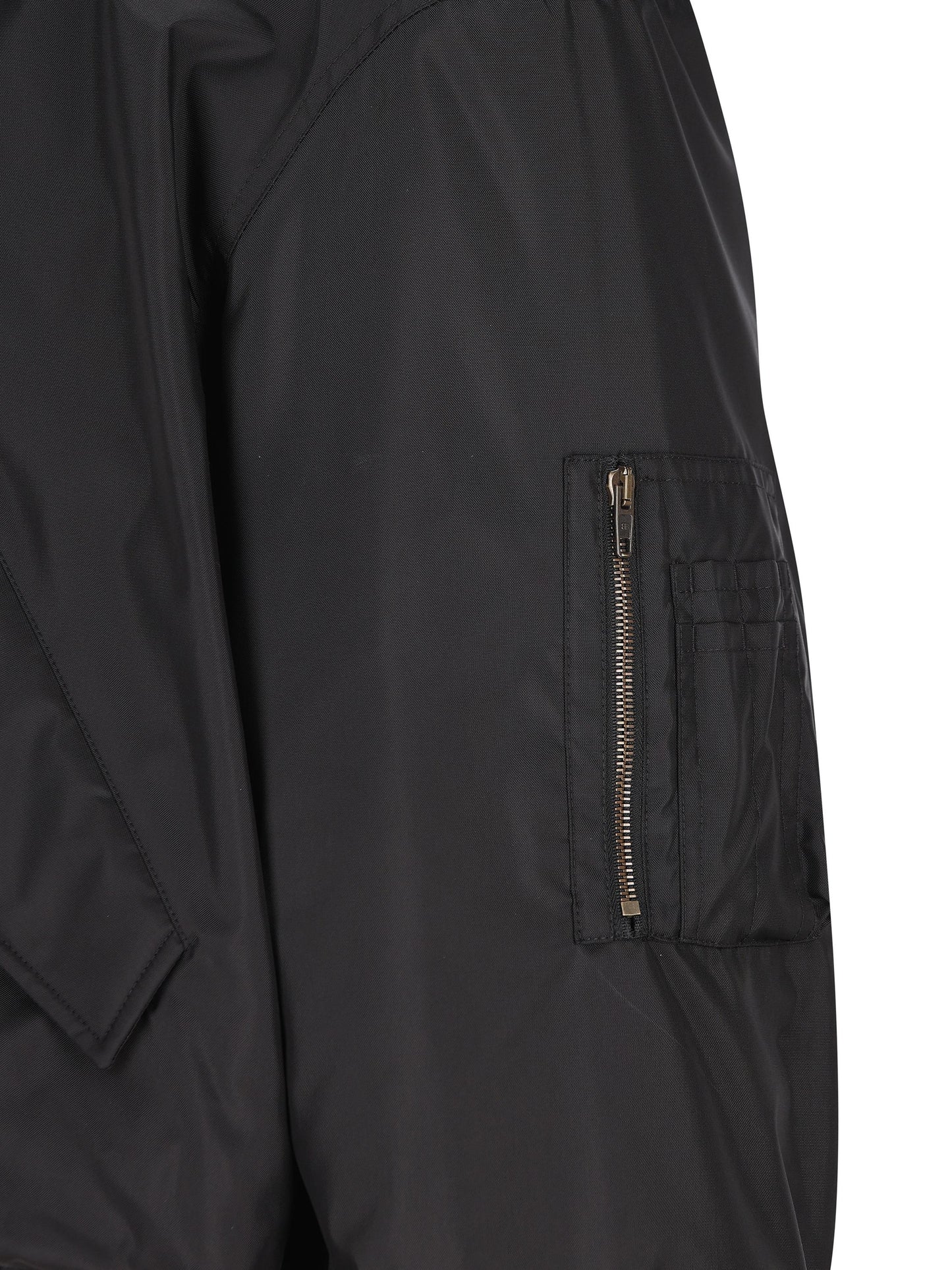 Bomber in nylon tecnico. 839107 TOO041000 BALENCIAGA