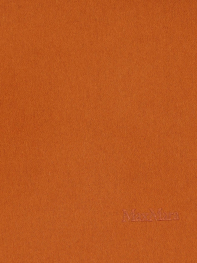 Sciarpa realizzata in cashmere. 2524546332600 042 MAX MARA