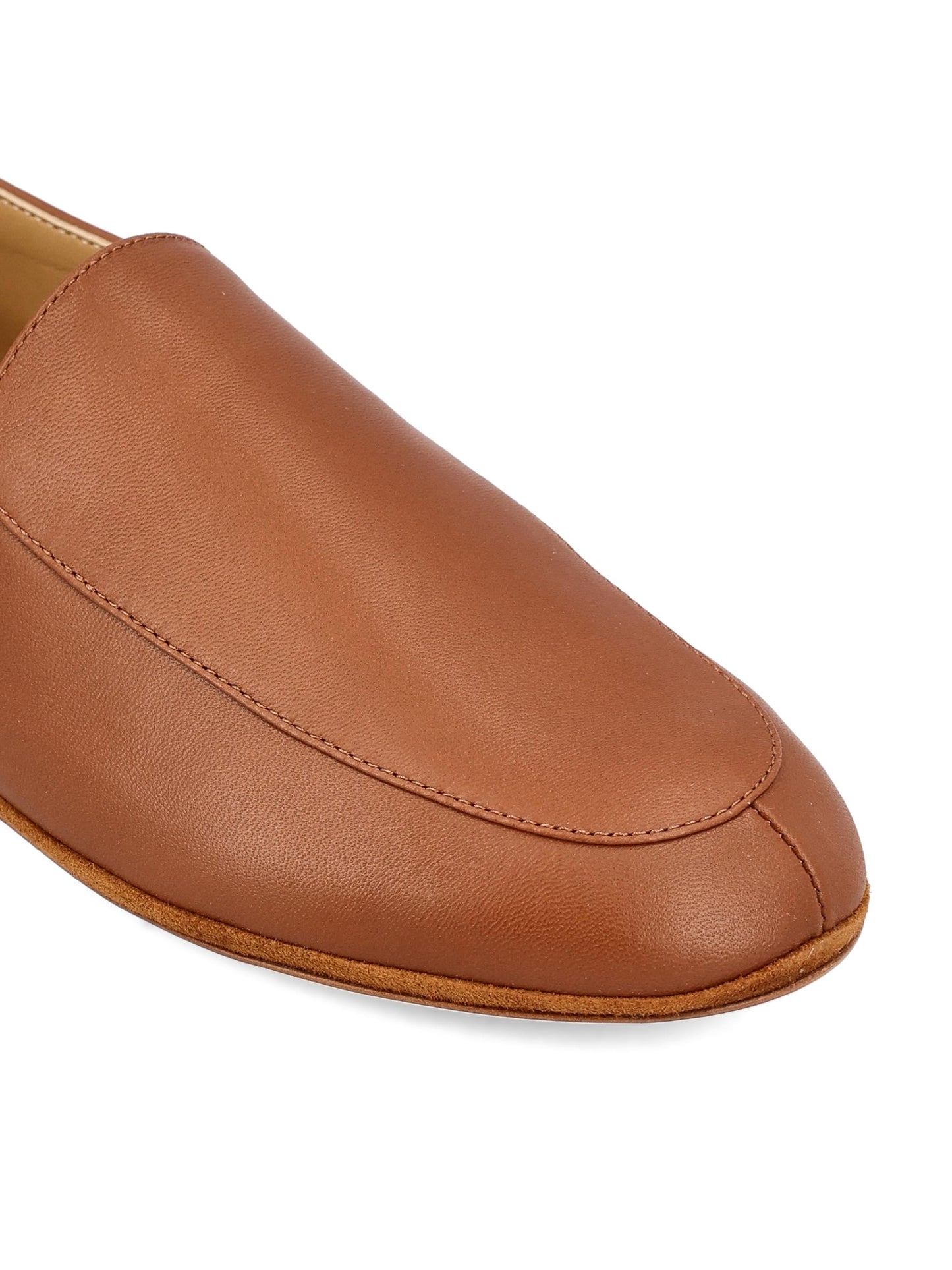 Mocassini realizzati in pelle di agnello. FAQ2451 H843 LORO PIANA