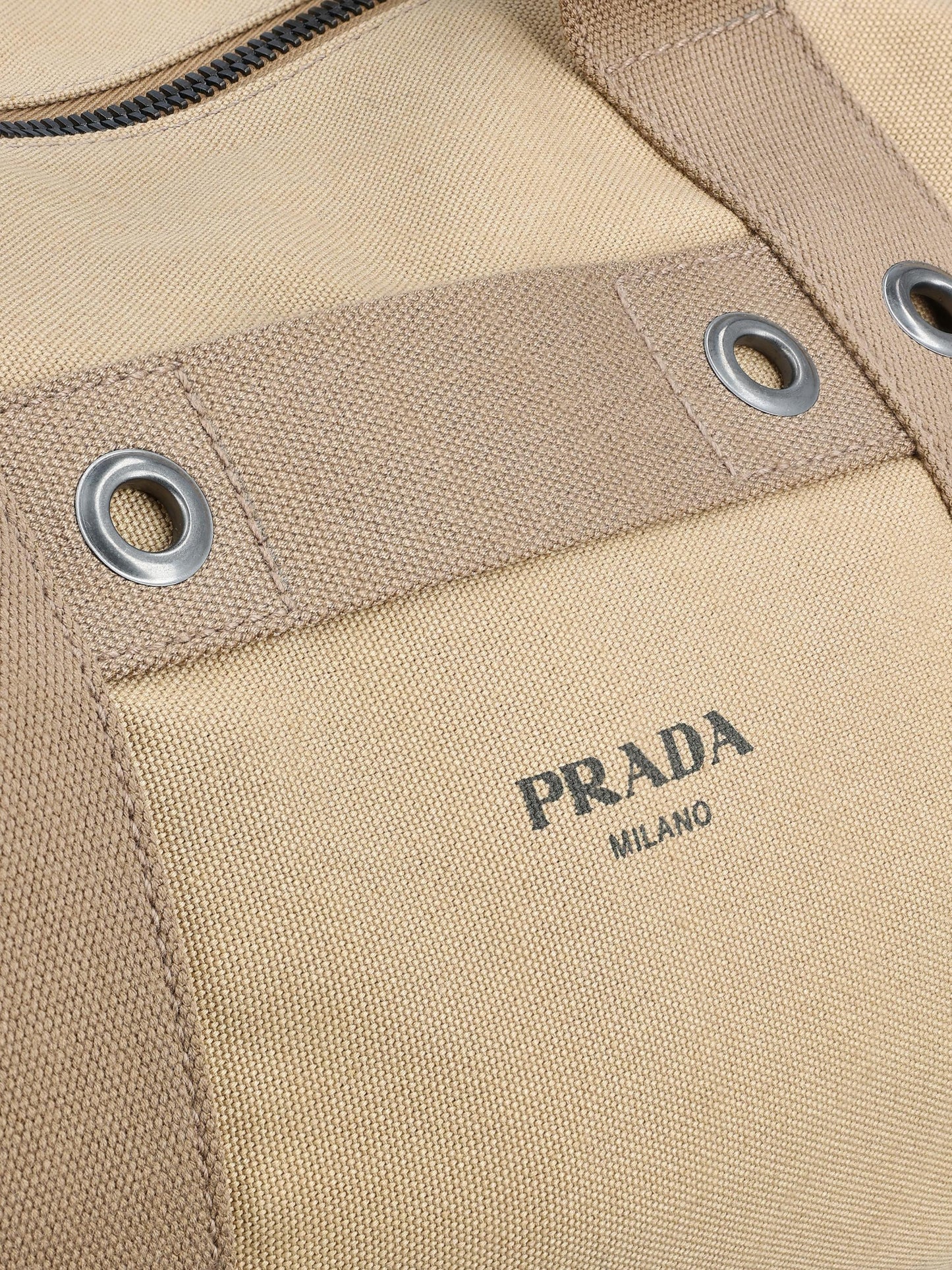 Borsone realizzato in cotone. 2VC056 010F0F24 PRADA