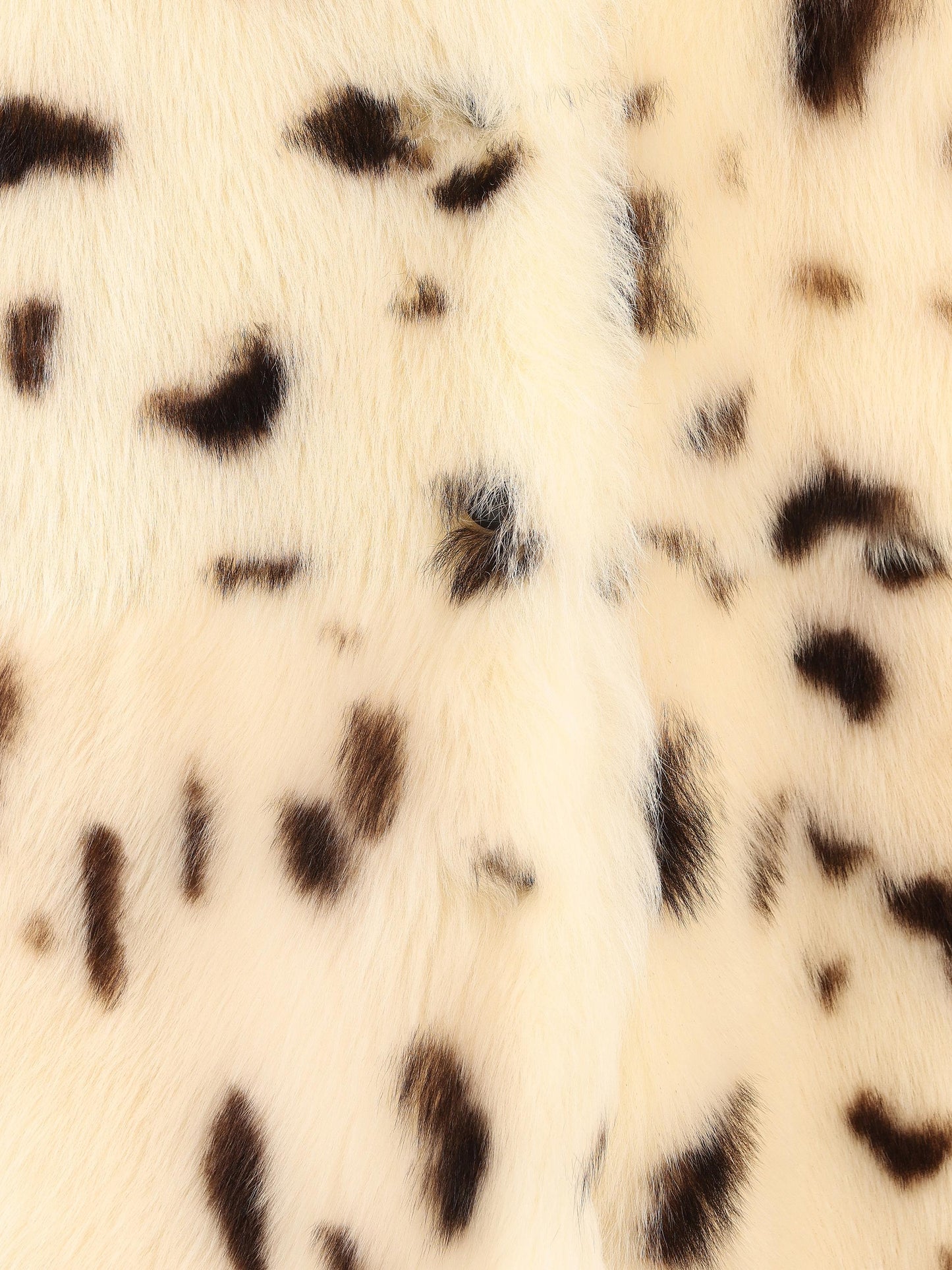 Cappotto realizzato in montone. 56A199 1729F0UDV PRADA