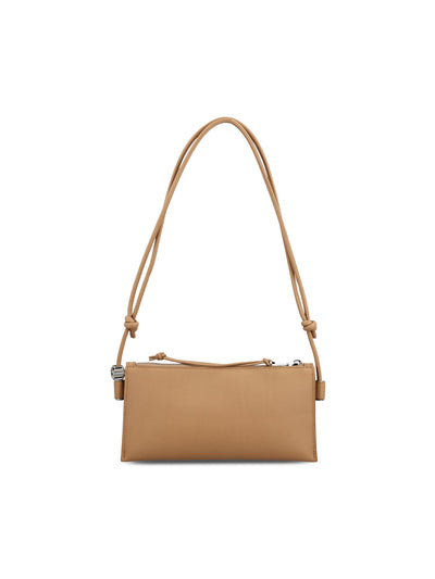 Marsupio realizzato in pelle di vitello. C630R10X03 9579 LOEWE