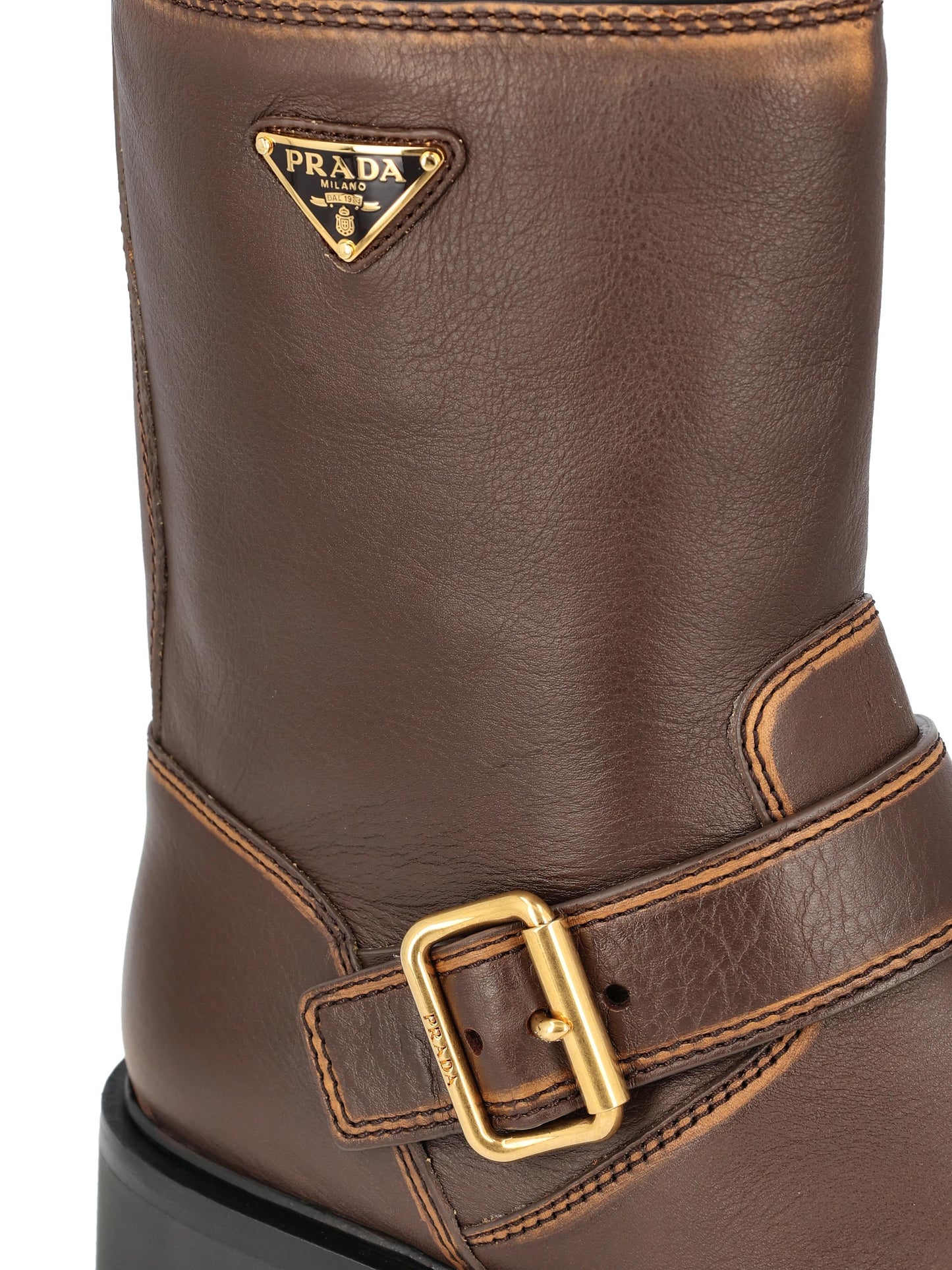 Stivaletti realizzati in pelle. 1U187O DFWF0324 PRADA