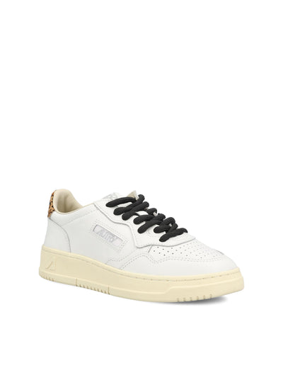 Sneakers realizzate in pelle. AULW OC01 AUTRY
