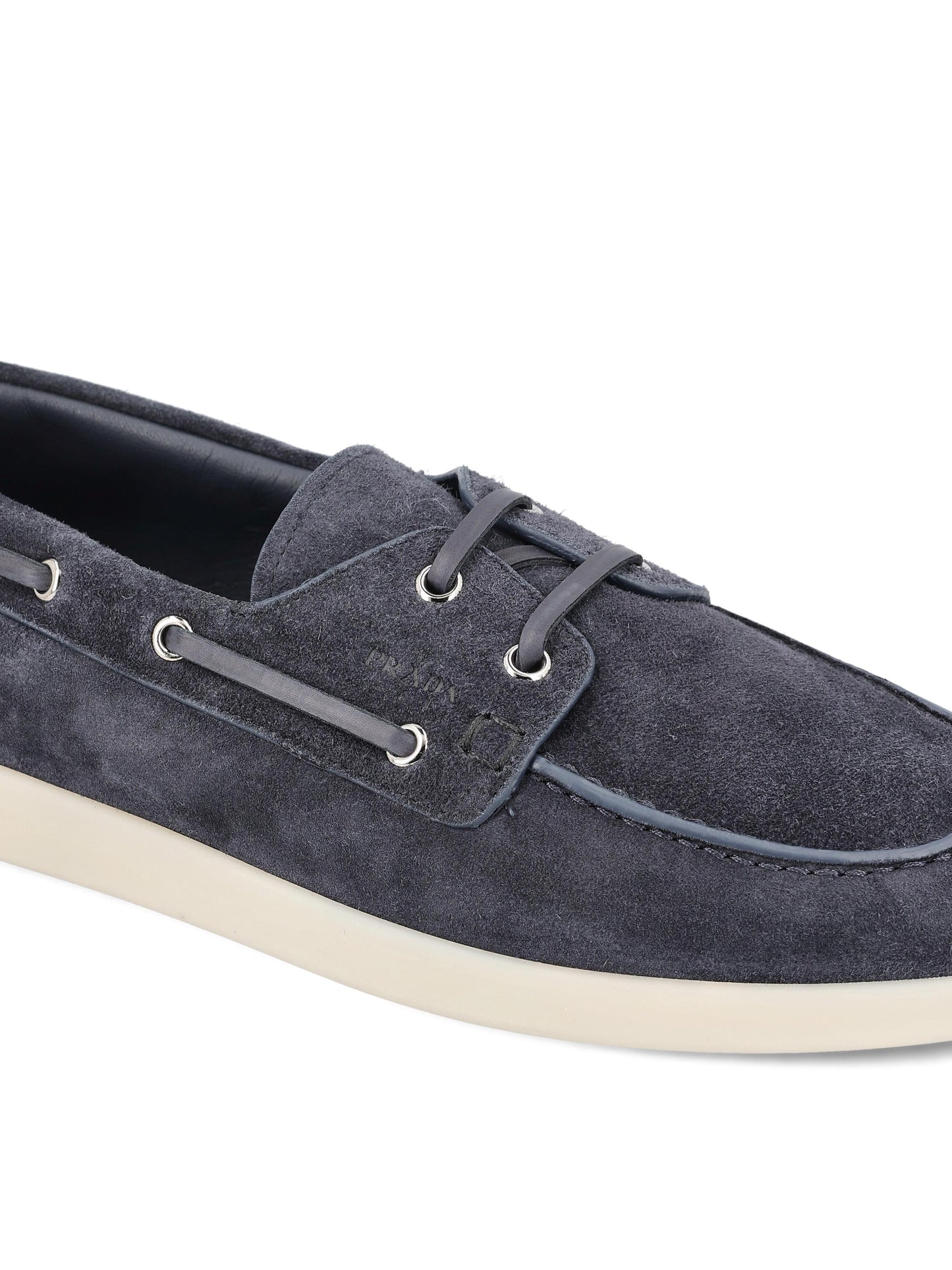 Mocassini realizzati in pelle scamosciata. 2EG503 103F0008 PRADA