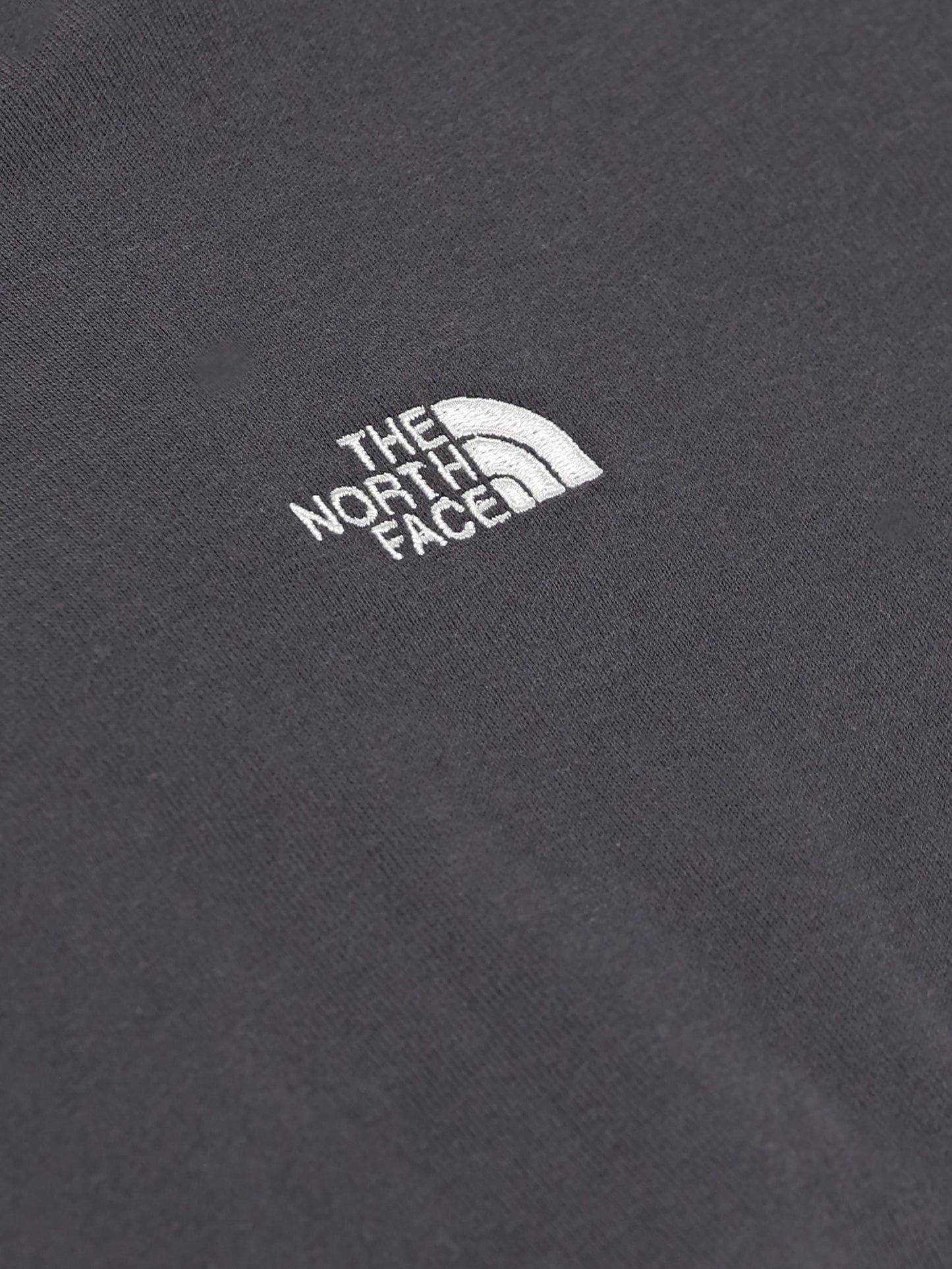T-Shirt realizzata in cotone. NF0A8GR1 RHI1 THE NORTH FACE