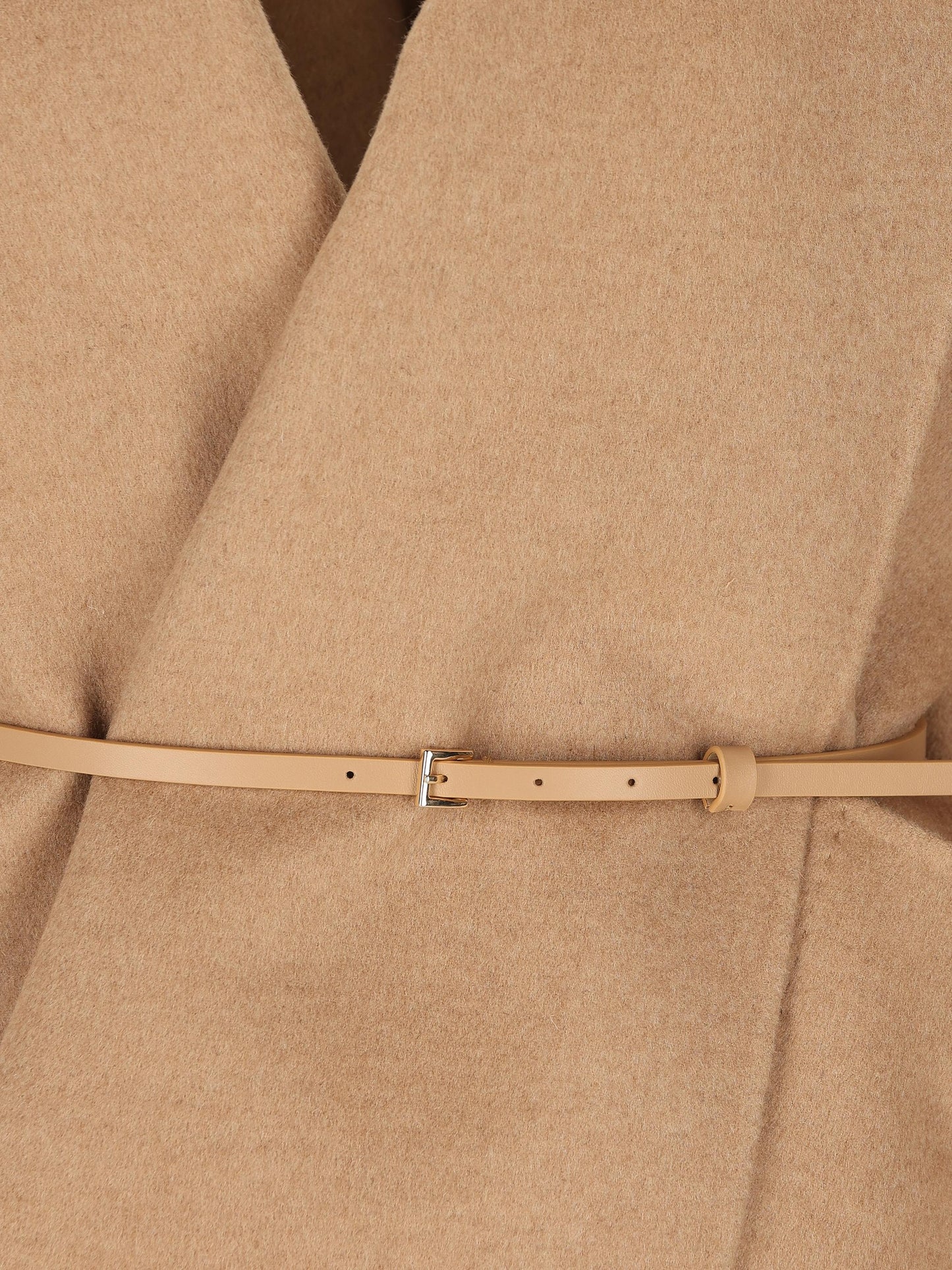 Cappotto realizzato in cammello. 2611081031600 001 MAX MARA