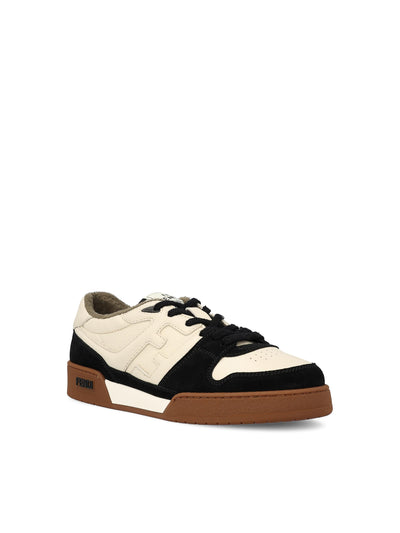 Sneakers realizzate in pelle di vitello. 7E1493 AHH2F1FZB FENDI