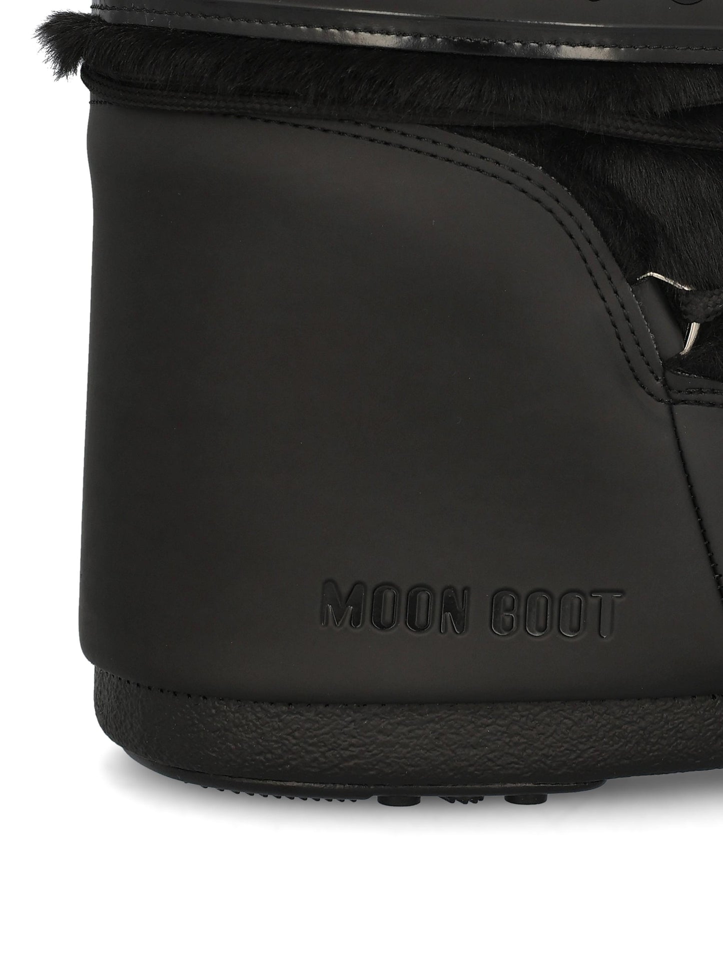 Stivali realizzati in ecopelliccia. 80D1409390 N001 MOON BOOT