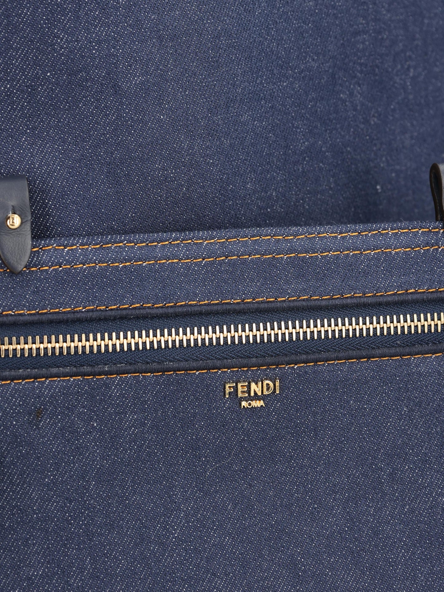 8BH428 AWPOF0NAP FENDI